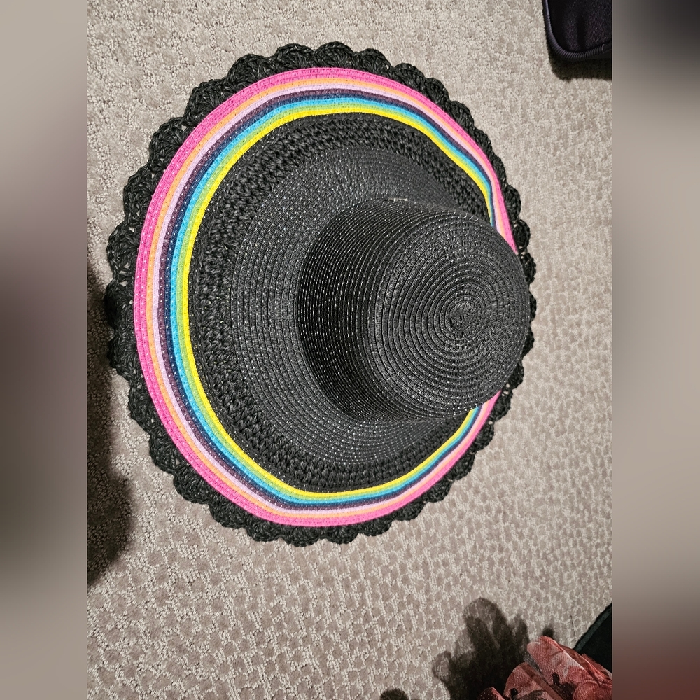 Women large hat